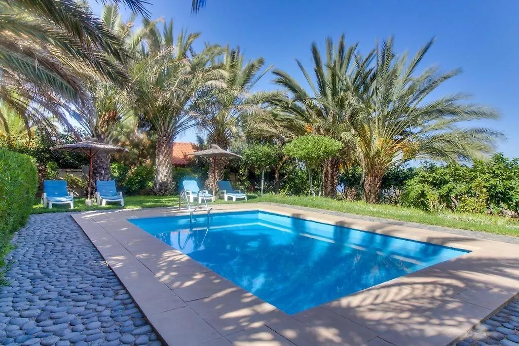 Villa Morera Arafo 0*,  España